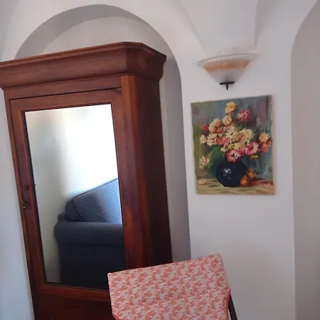 Casa Monique Apartment *